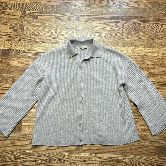 Reformation Fantino Cashmere Collared Cardigan - Picture 3 of 8